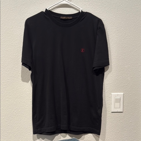 Louis Vuitton Other - Authentic Louis Vuitton Black Short Sleeve Tee